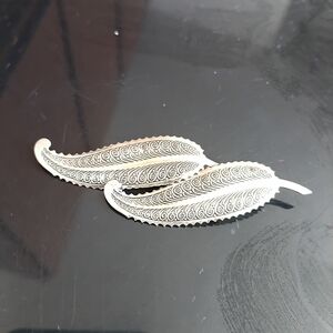 Delicate Filigree Leaf Drop Earrings - Silver Tone